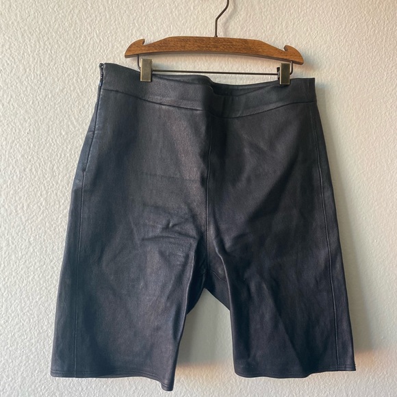 LTH JKT Aya Leather Bike Short in Black s - Picture 5 of 9
